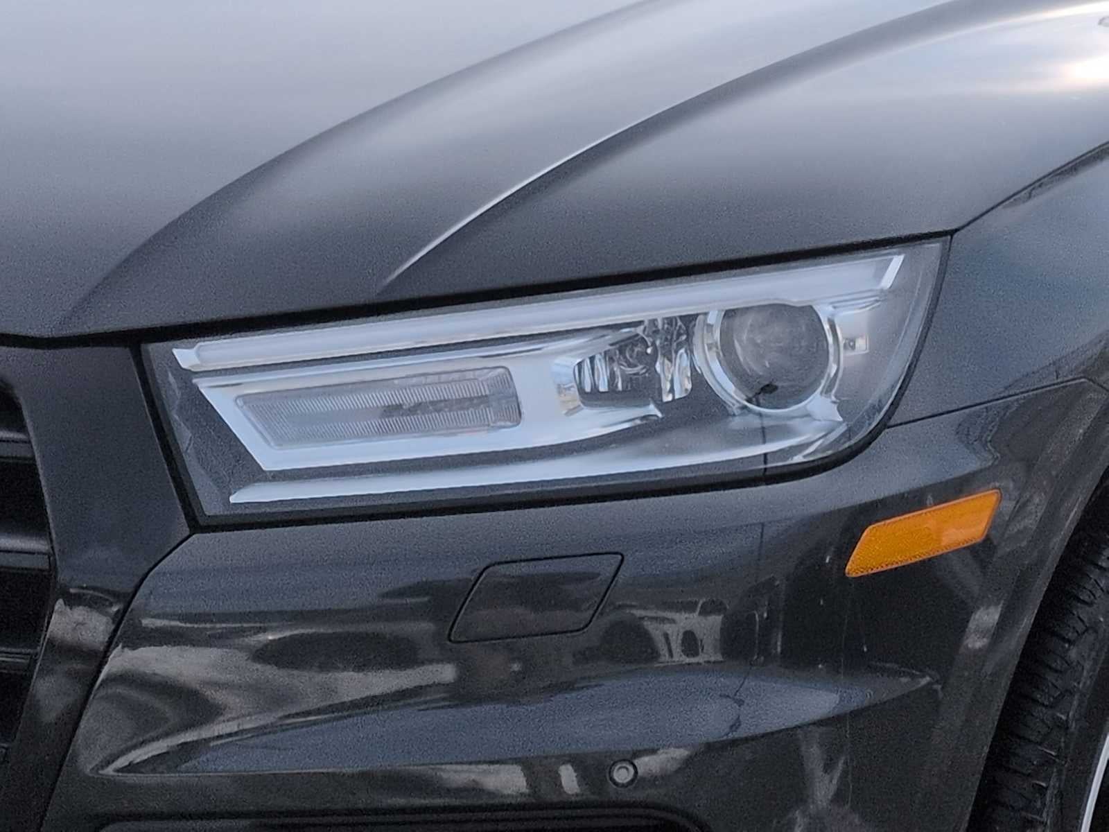 2020 Audi Q5 Titanium Premium