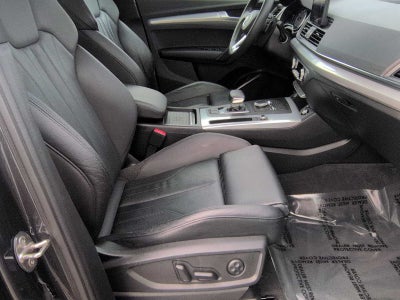 2020 Audi Q5 Titanium Premium