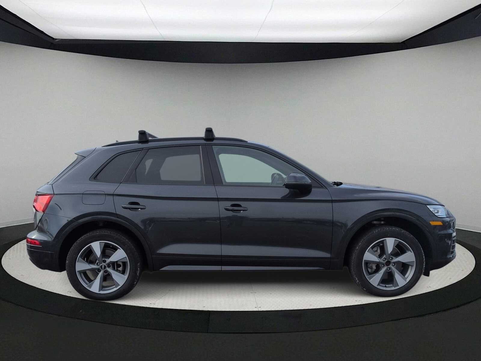 2020 Audi Q5 Titanium Premium
