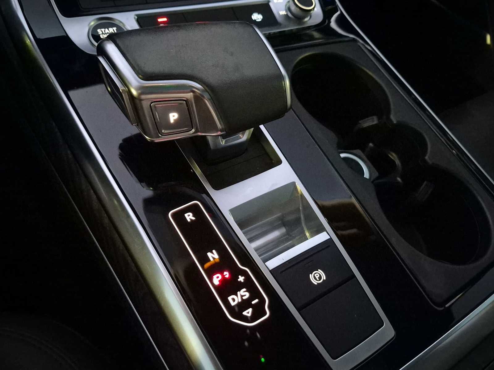 2021 Audi Q7 Premium Plus