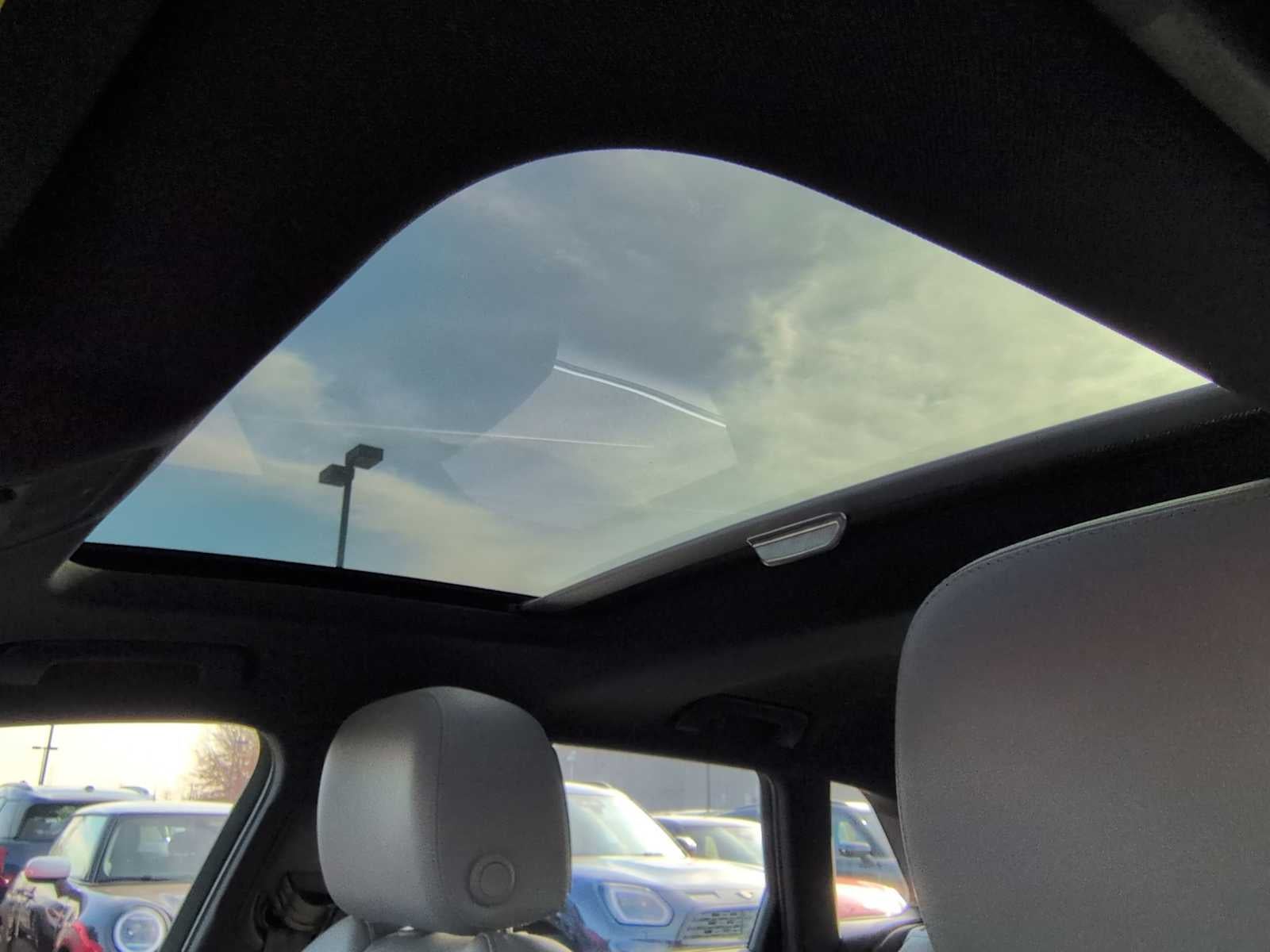 2017 Audi A3 Sportback e-tron Premium Plus