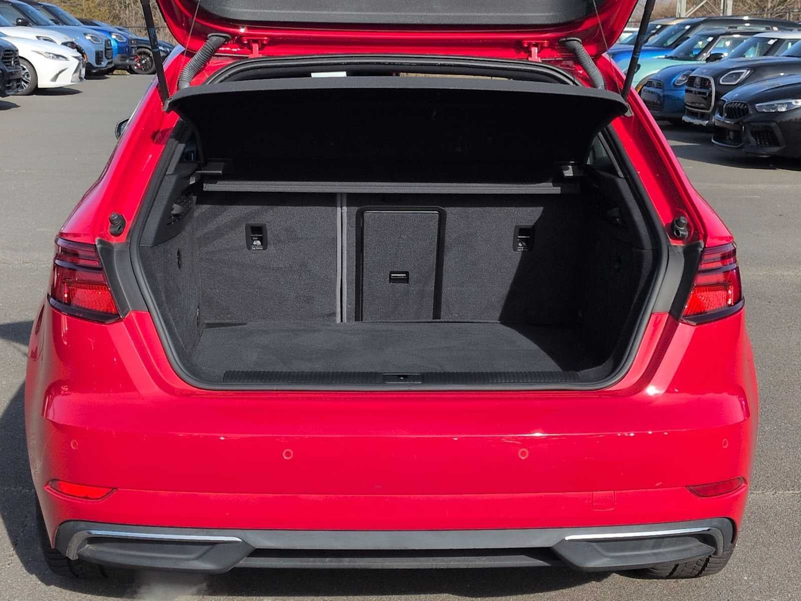 2017 Audi A3 Sportback e-tron Premium Plus