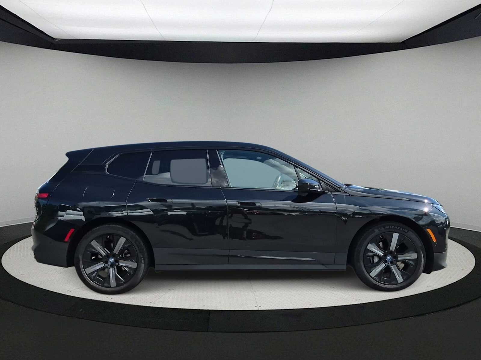 2024 BMW iX xDrive50