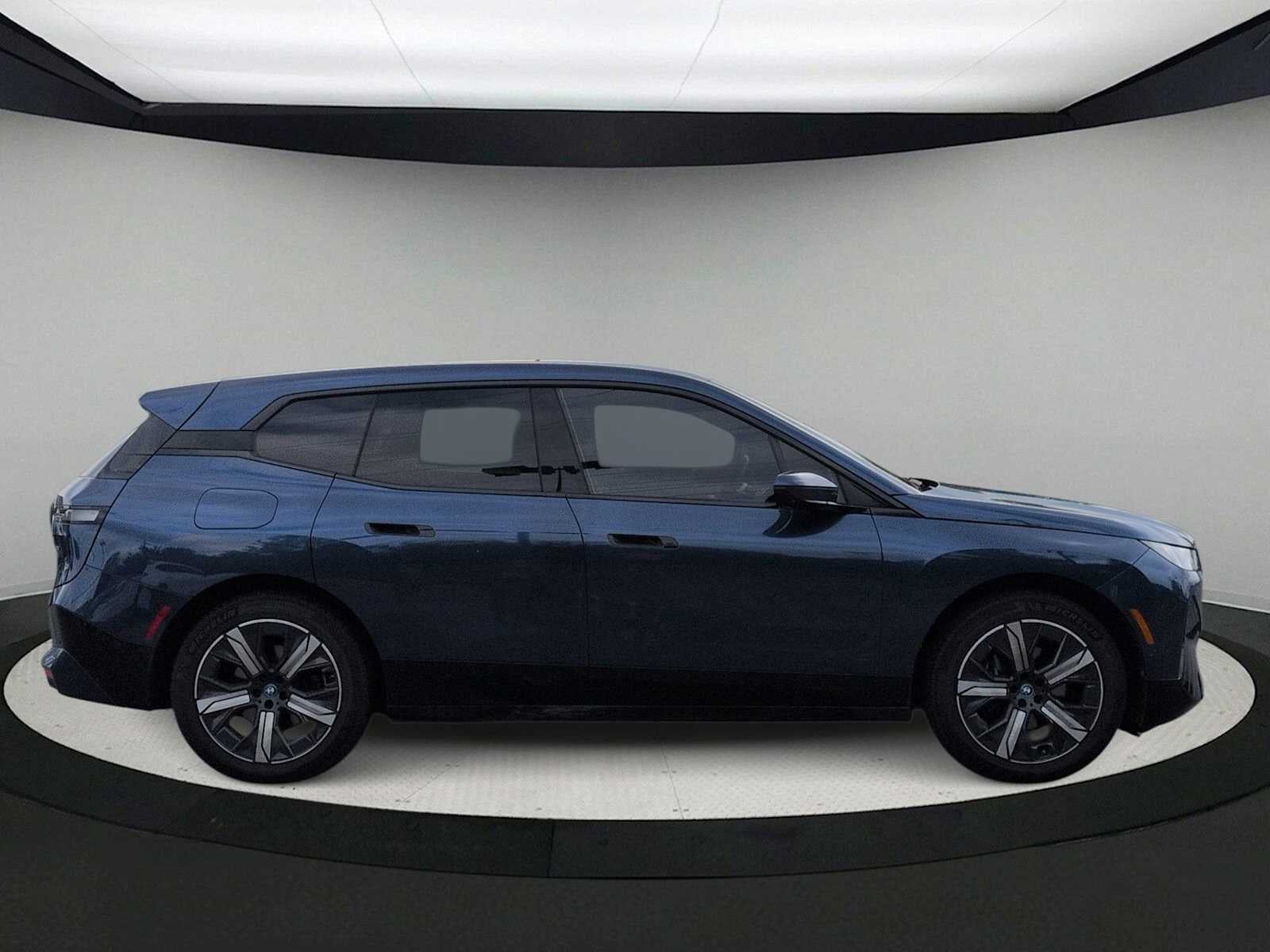 2024 BMW iX xDrive50