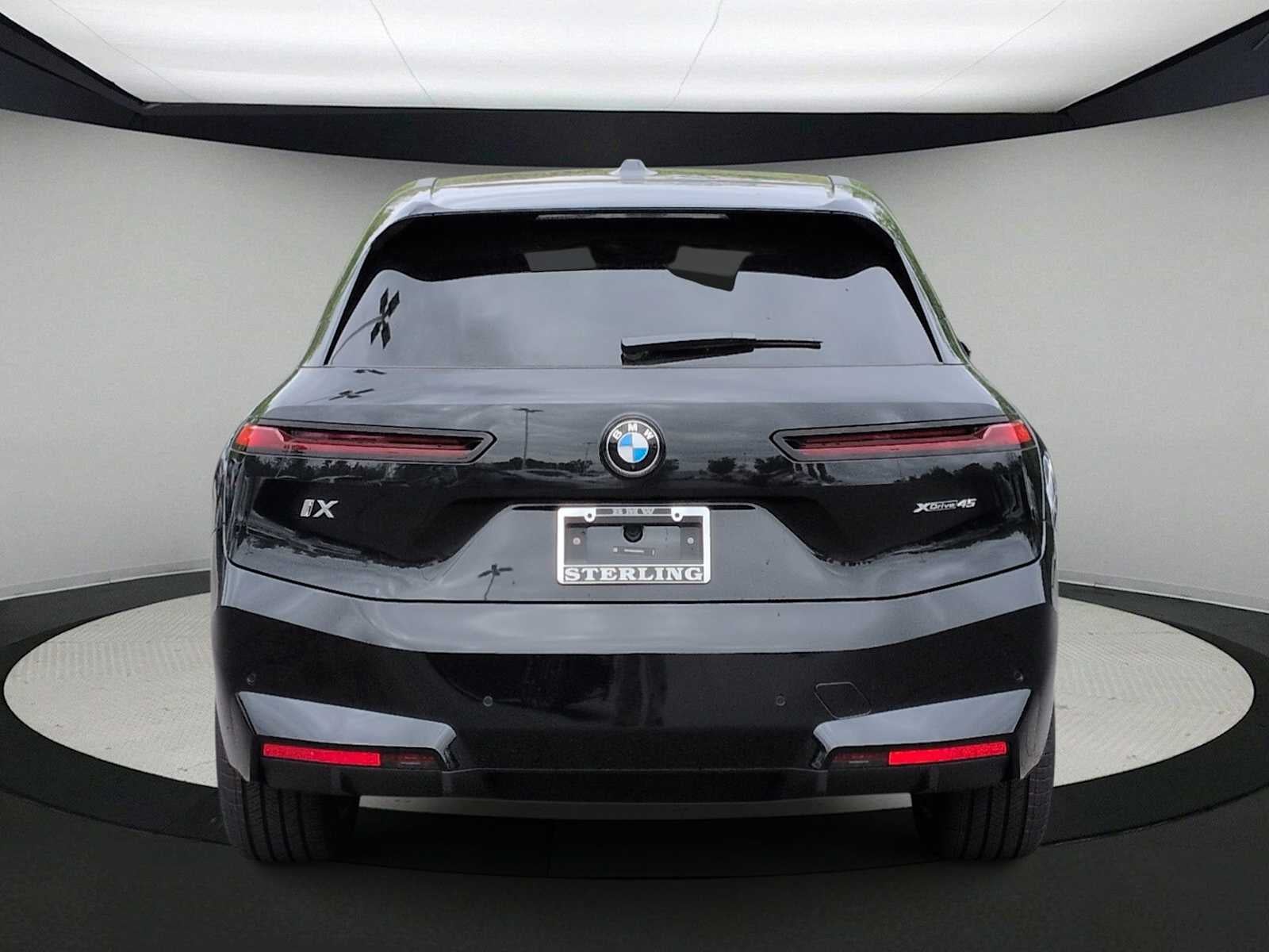 2026 BMW iX xDrive45