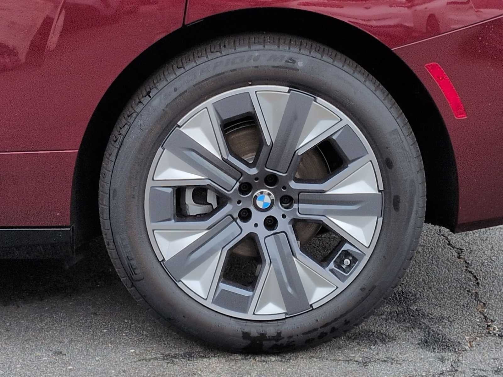 2026 BMW iX xDrive45