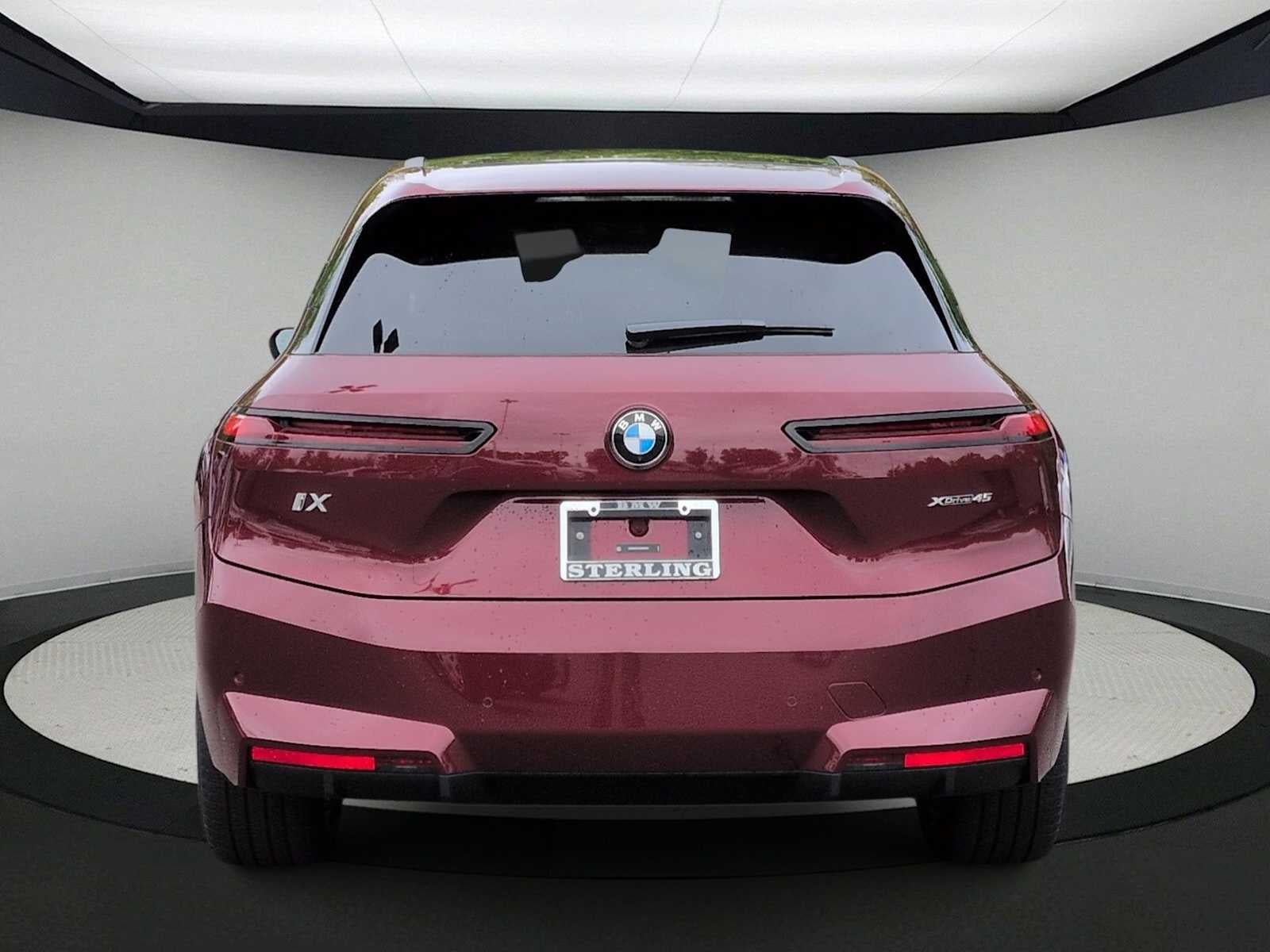 2026 BMW iX xDrive45