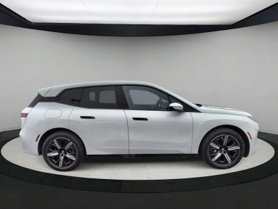 2026 BMW iX xDrive45