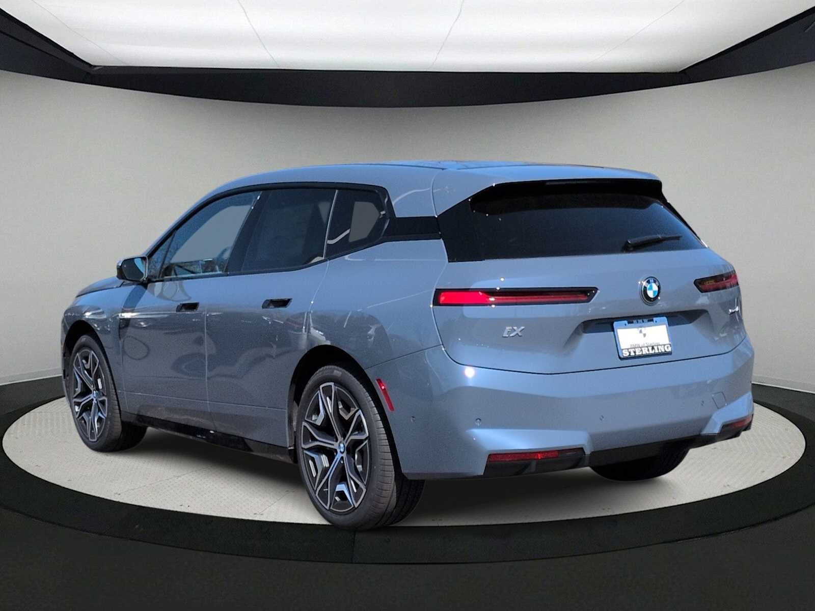 2026 BMW iX xDrive45