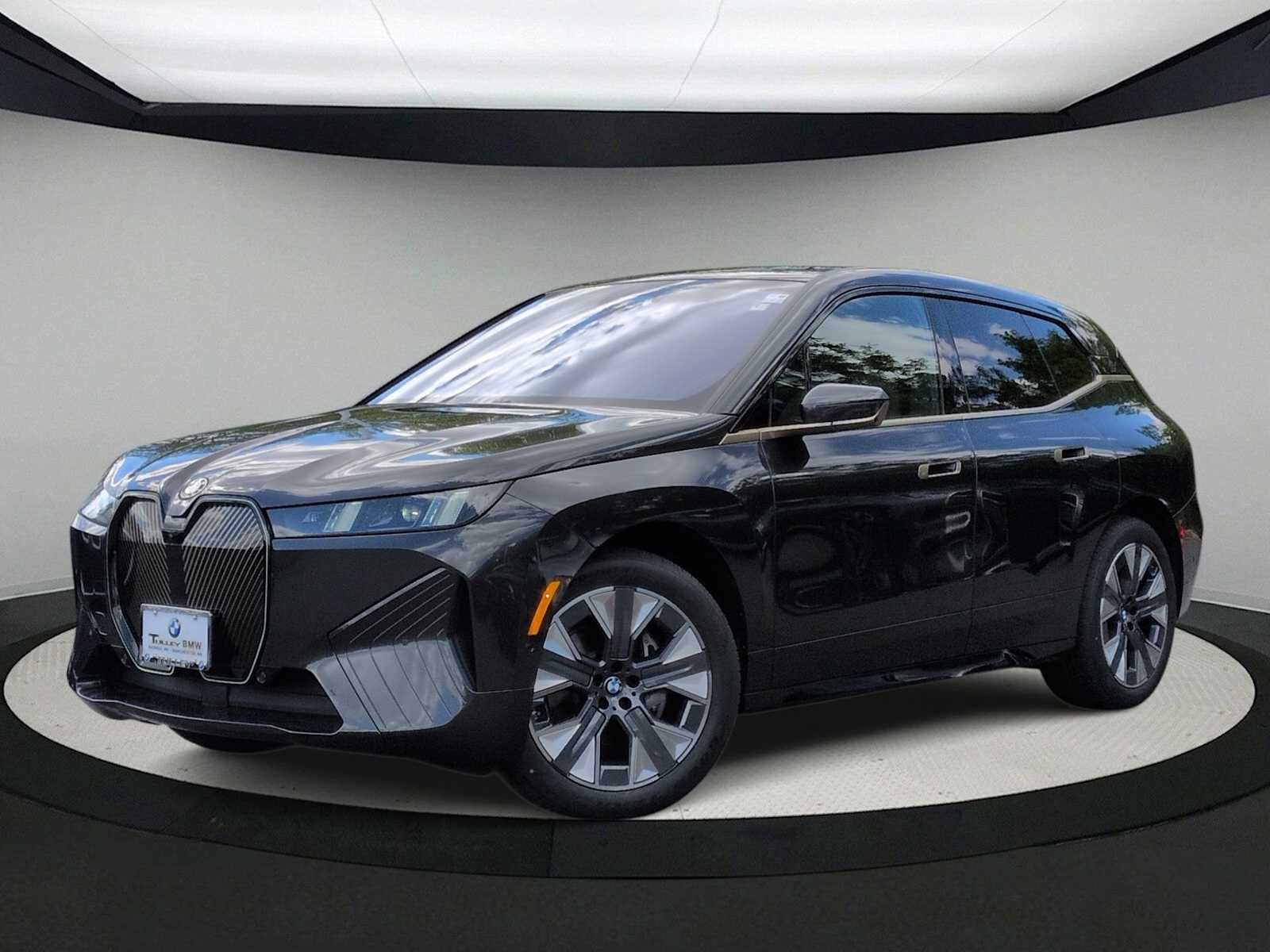 2026 BMW iX xDrive45's photo