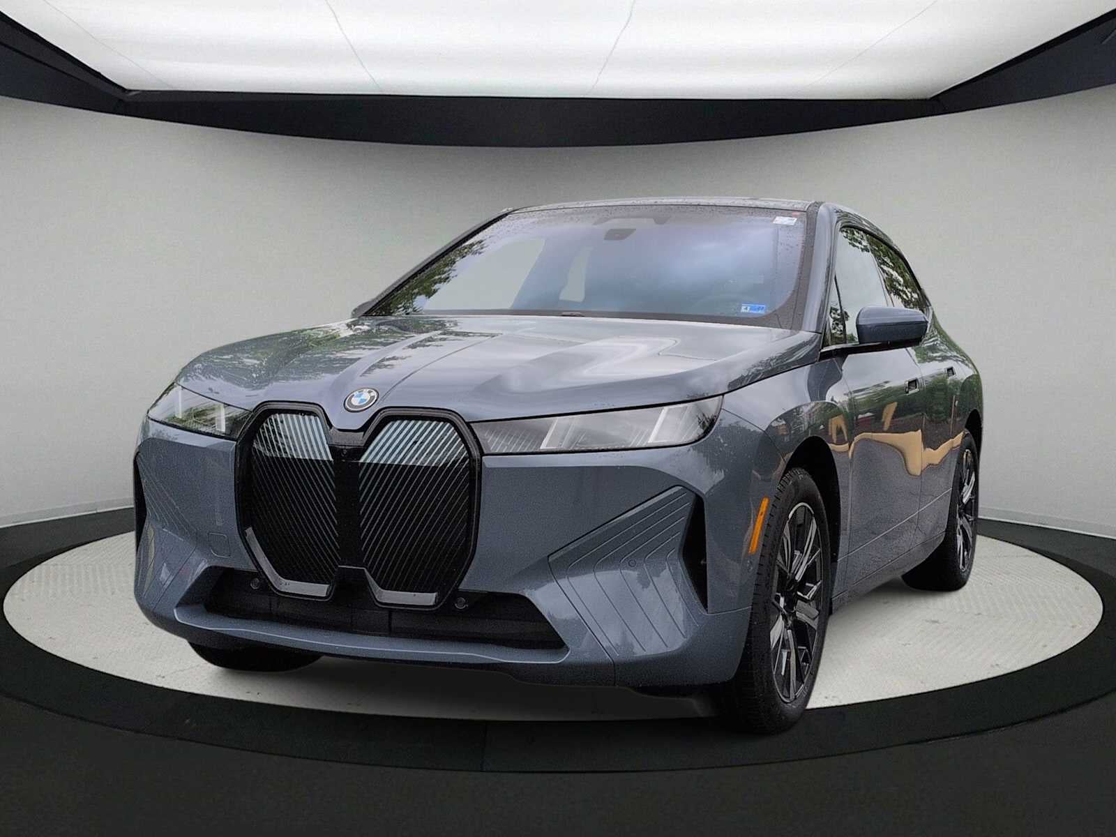 2026 BMW iX xDrive45