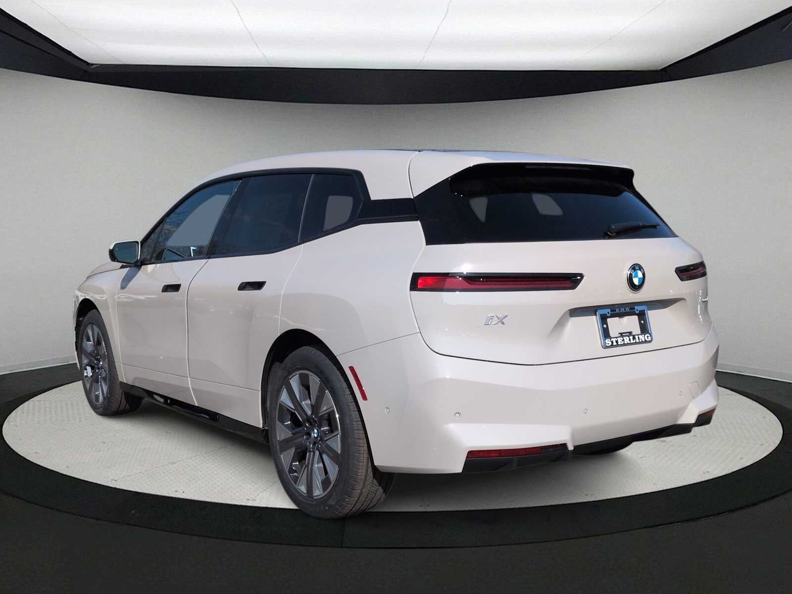 2026 BMW iX xDrive45