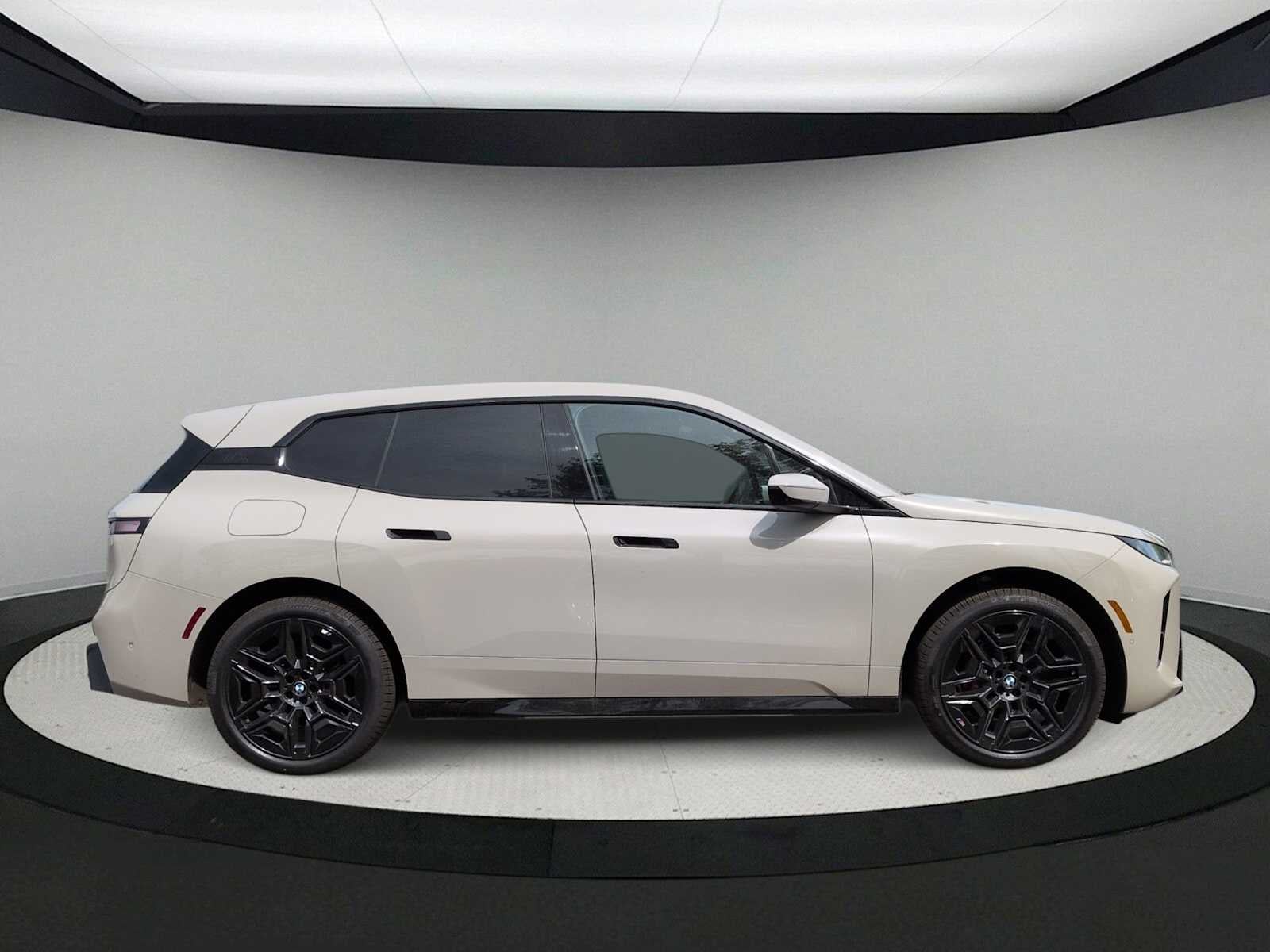 2026 BMW iX xDrive45