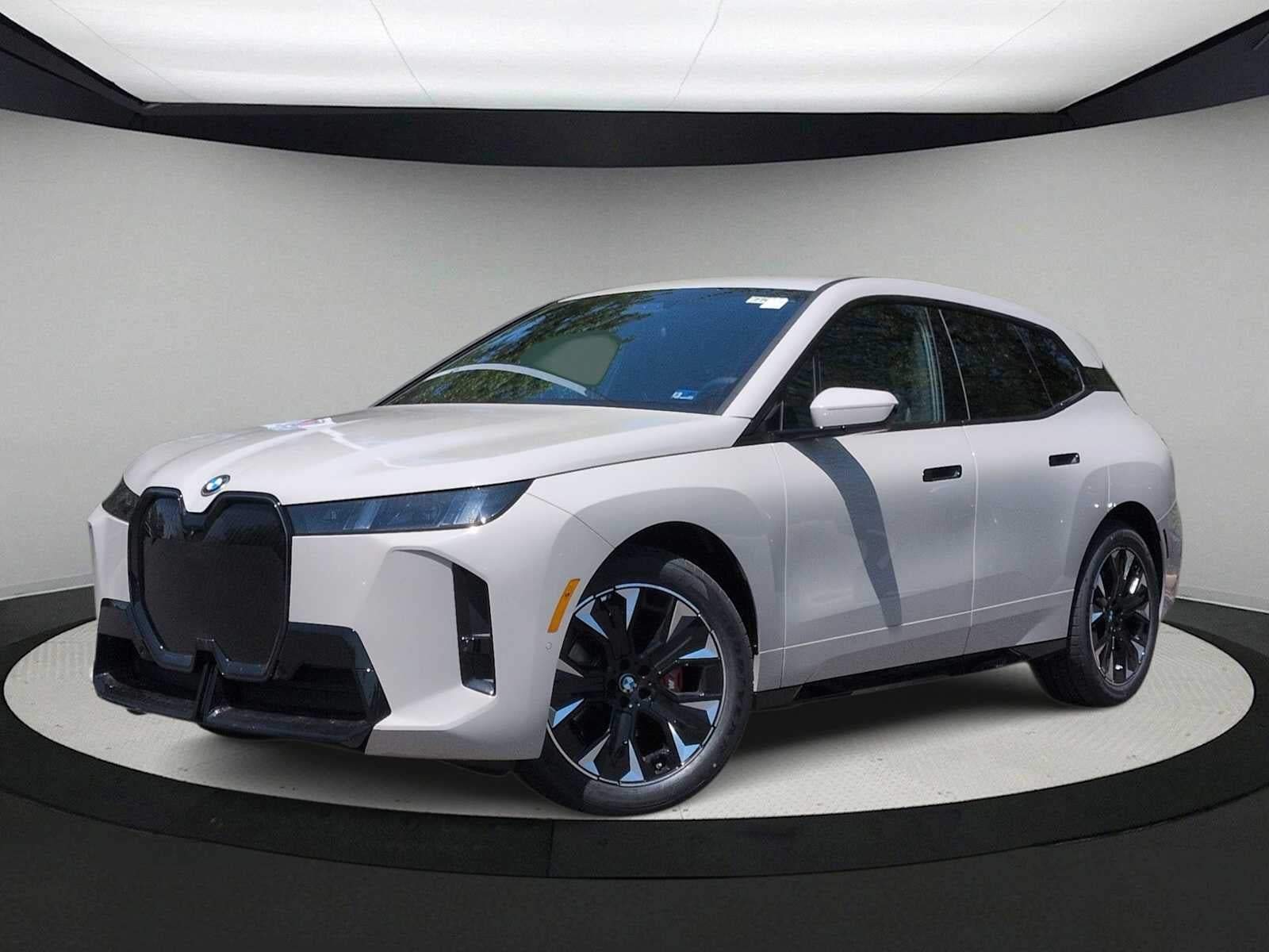 2026 BMW iX xDrive45's photo