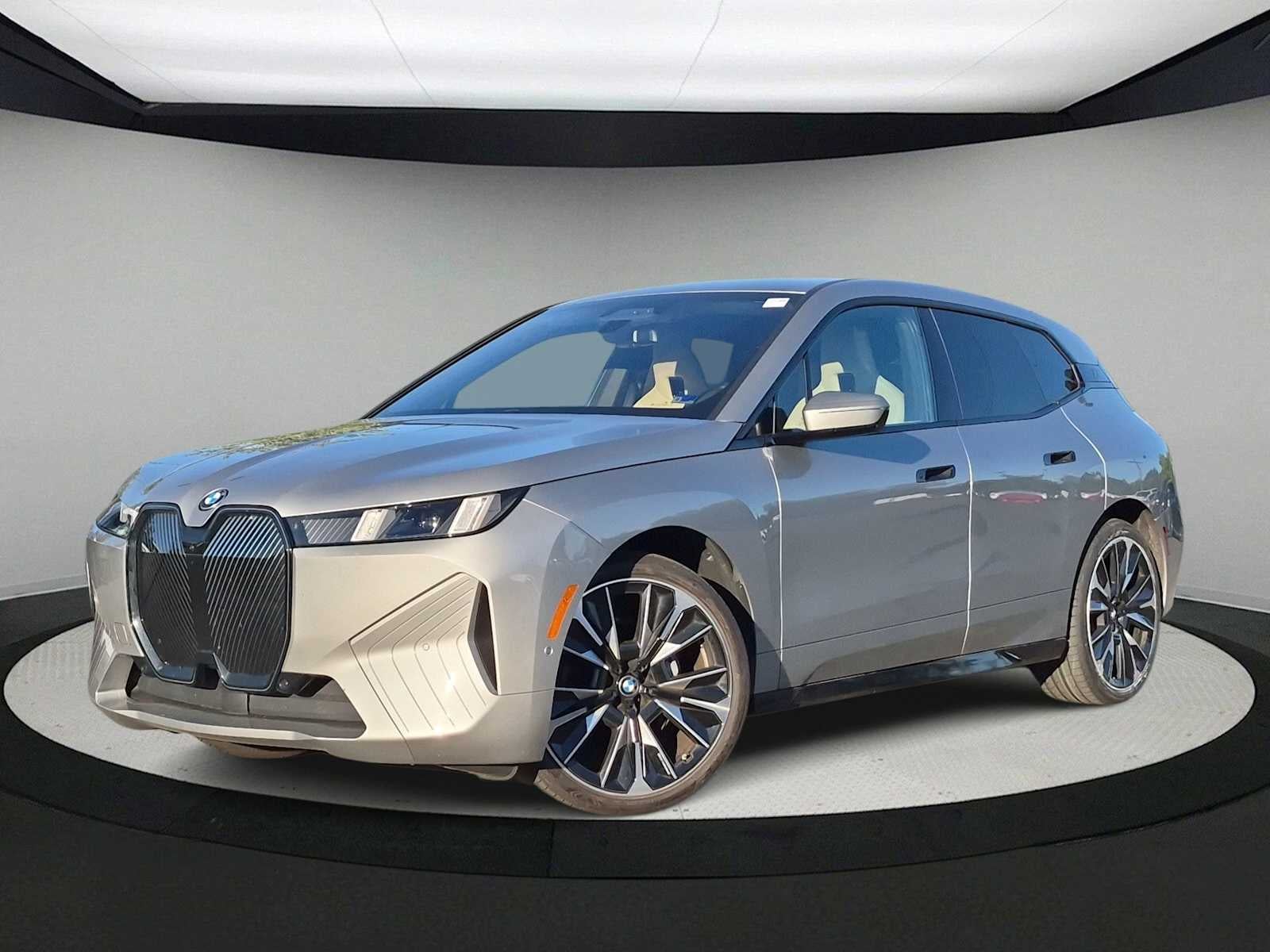 2026 BMW iX xDrive45