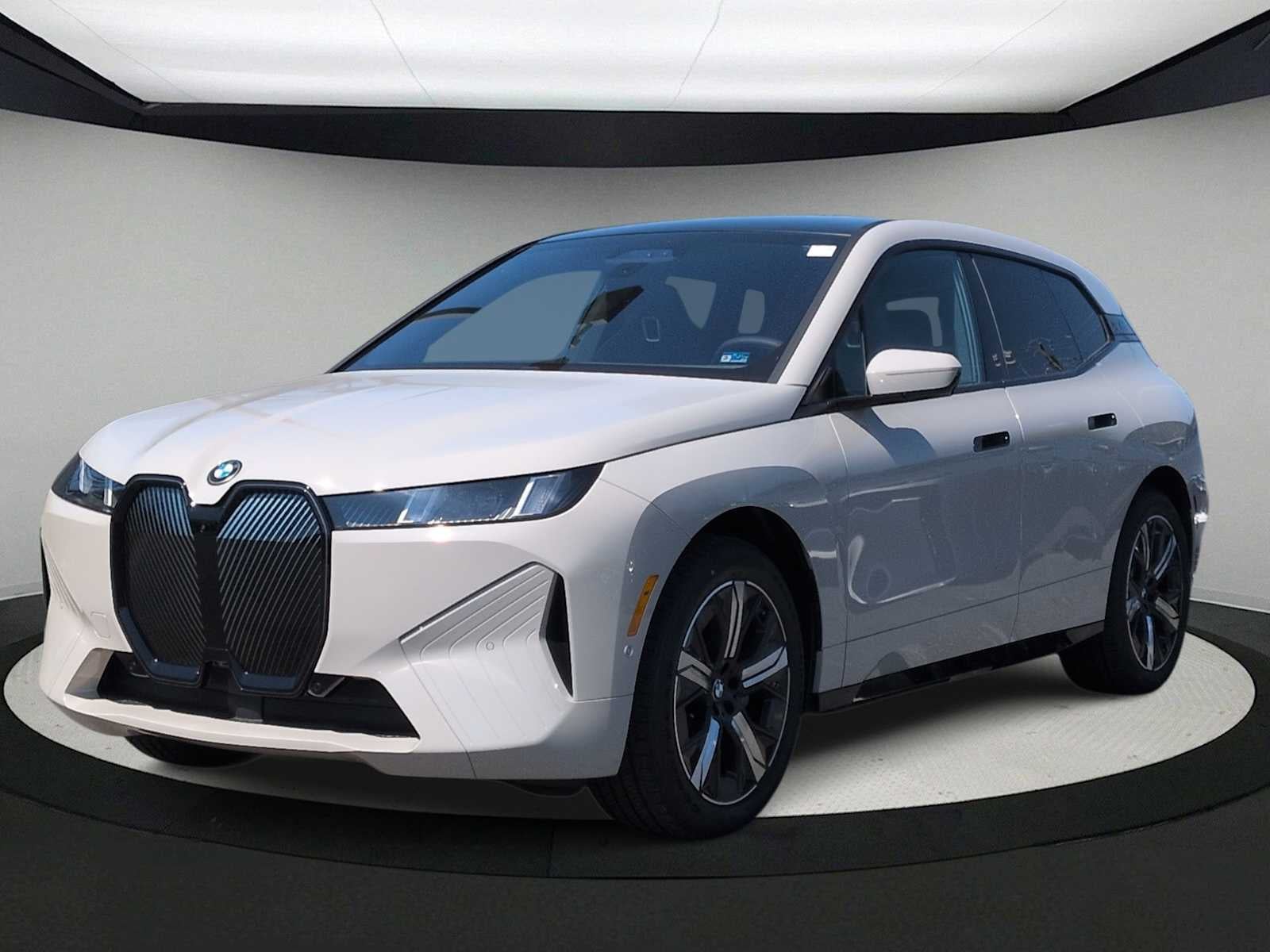 2026 BMW iX xDrive45