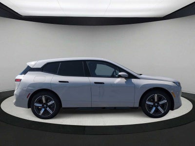 2026 BMW iX xDrive45
