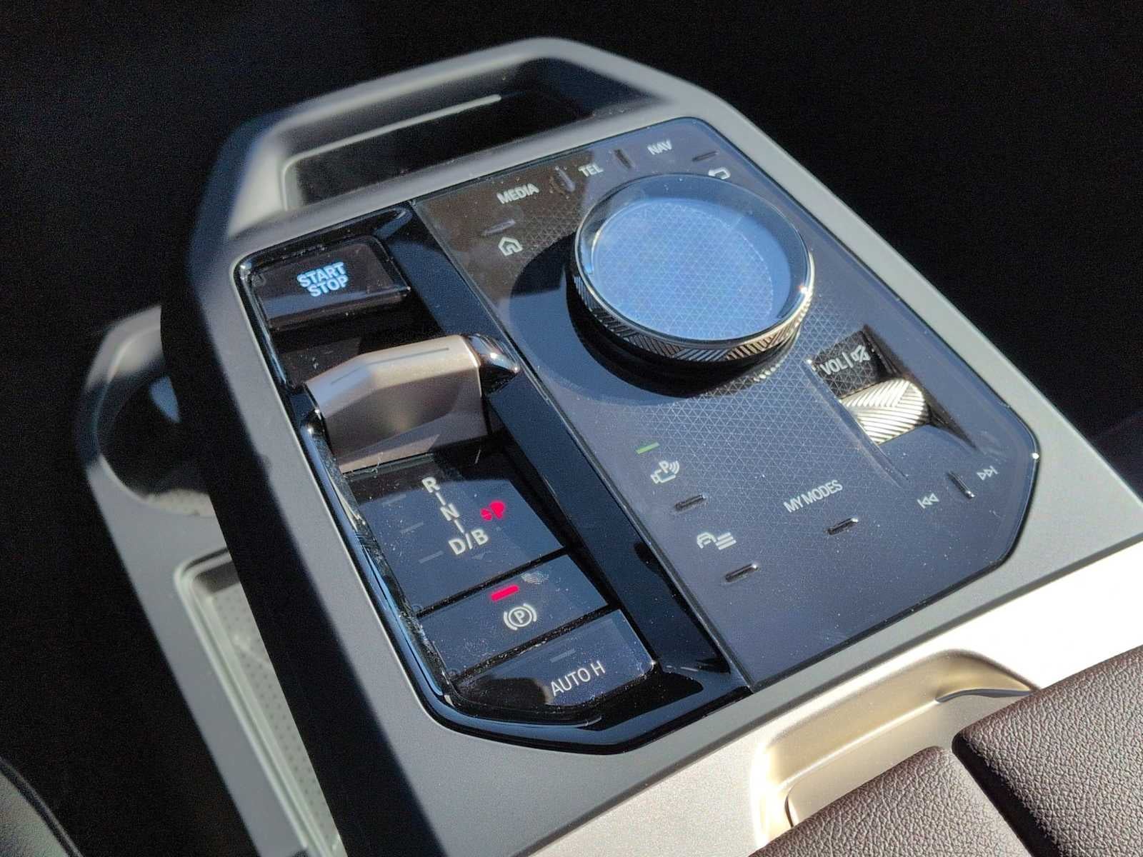 2026 BMW iX xDrive45 xDrive45