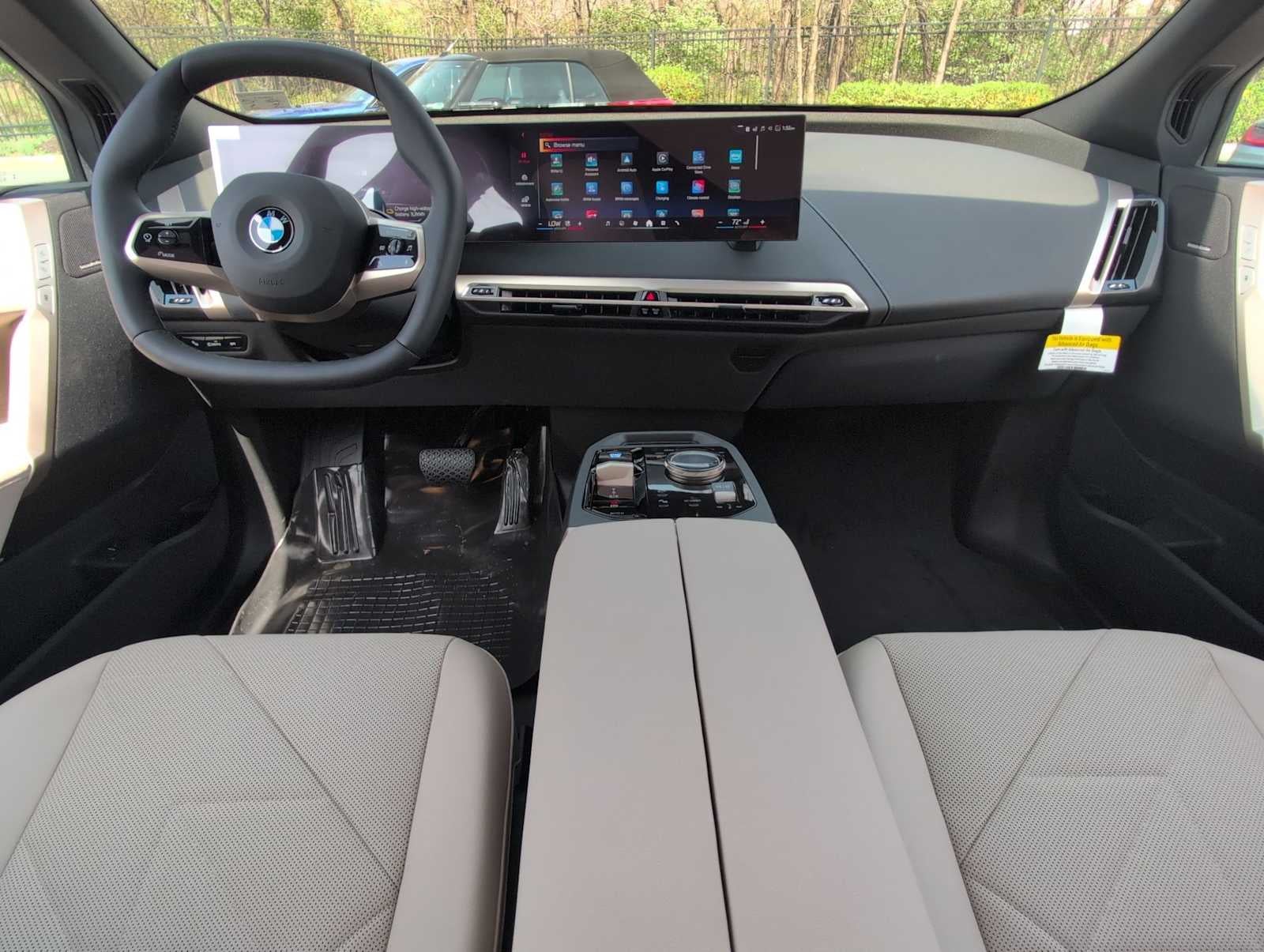 2026 BMW iX xDrive45