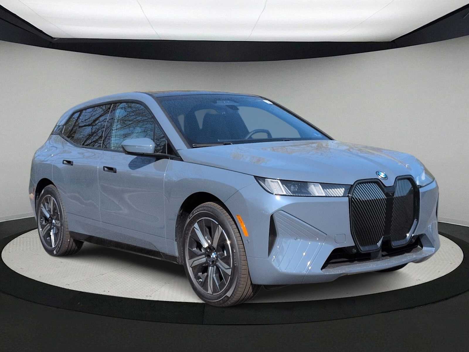 2026 BMW iX xDrive45