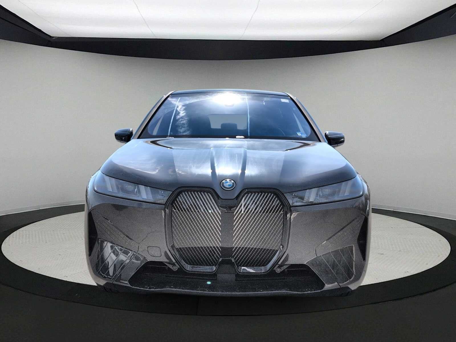 2026 BMW iX xDrive45