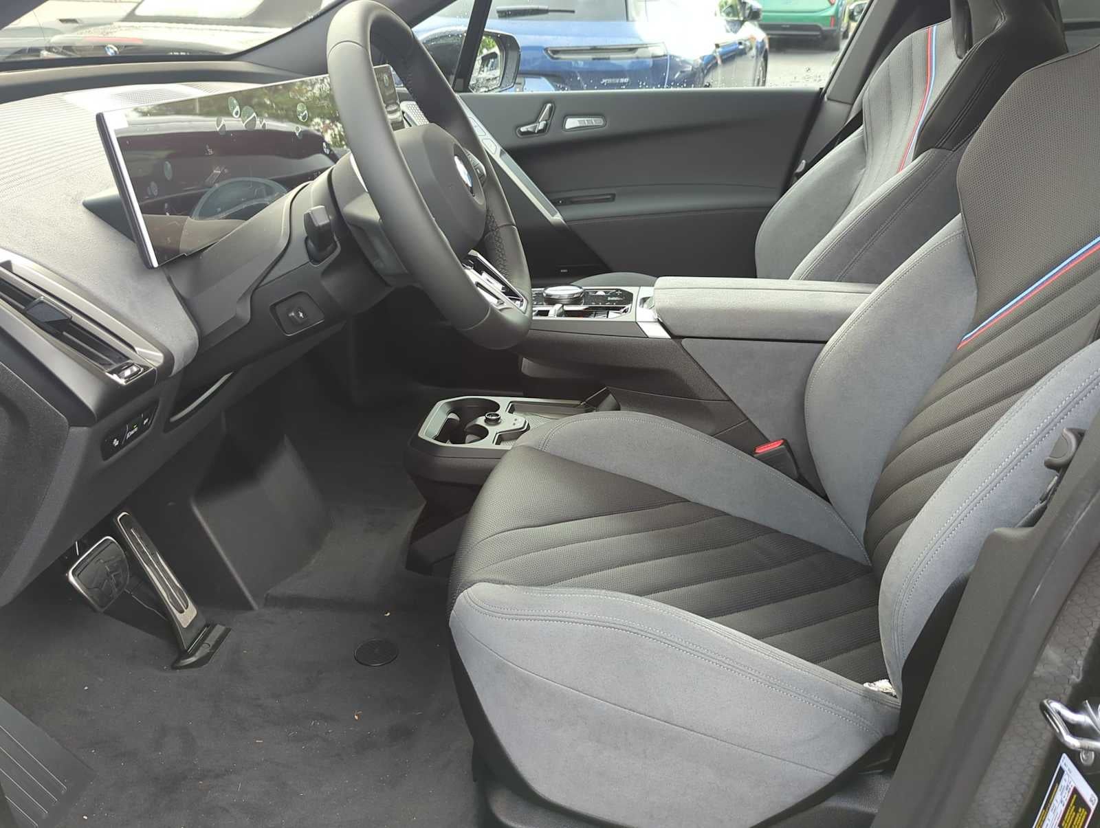 2026 BMW iX xDrive60