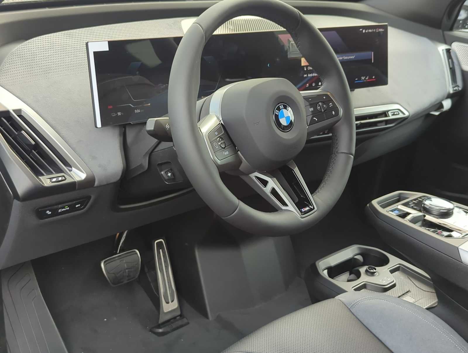 2026 BMW iX xDrive60