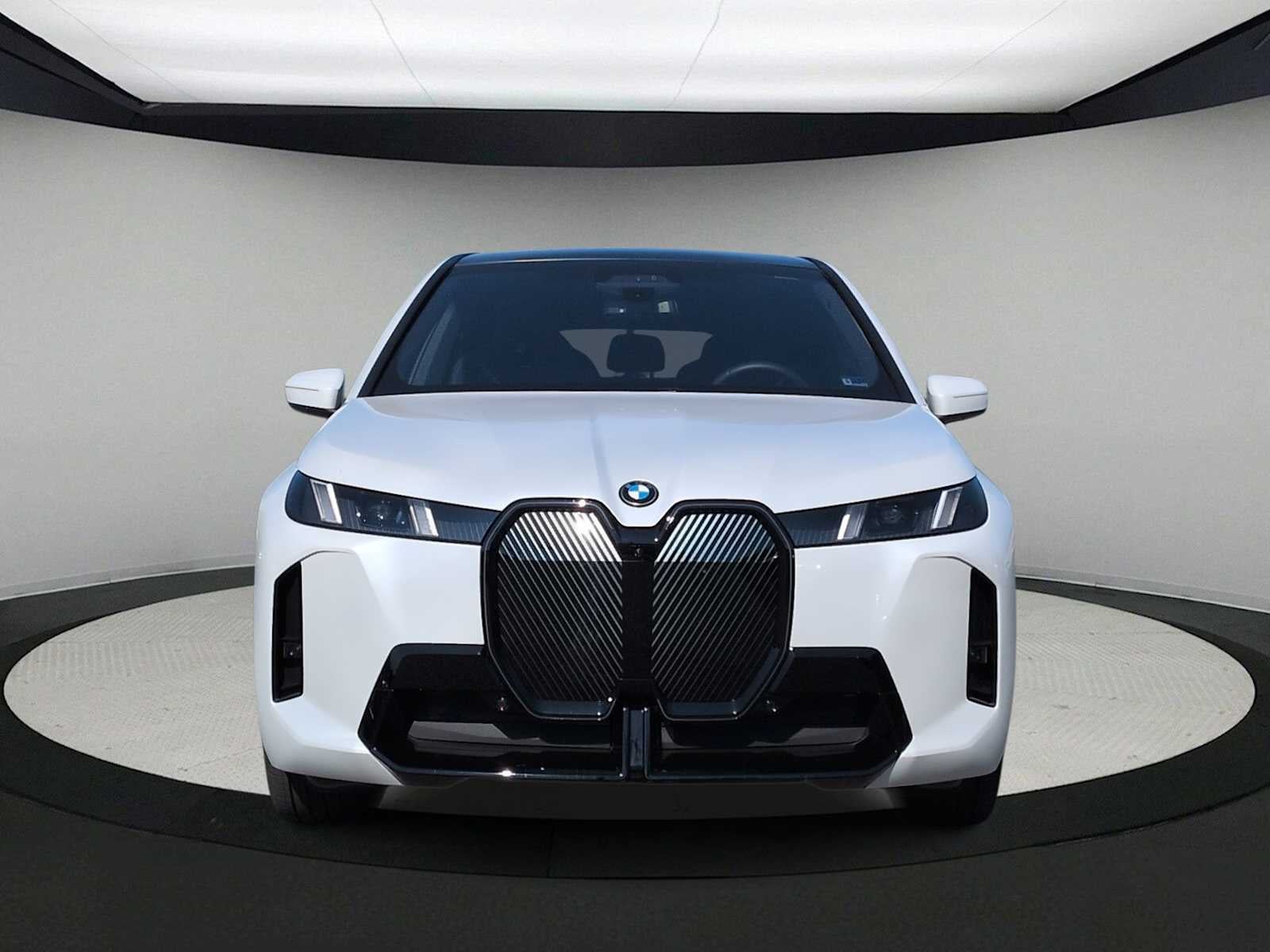 2026 BMW iX xDrive60