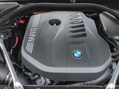 2027 BMW 550e xDrive 550e xDrive