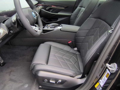 2027 BMW 550e xDrive 550e xDrive