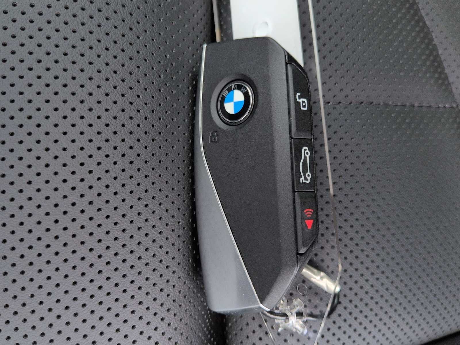 2027 BMW 550e xDrive 550e xDrive