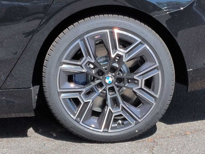 2027 BMW 5 Series 550e xDrive