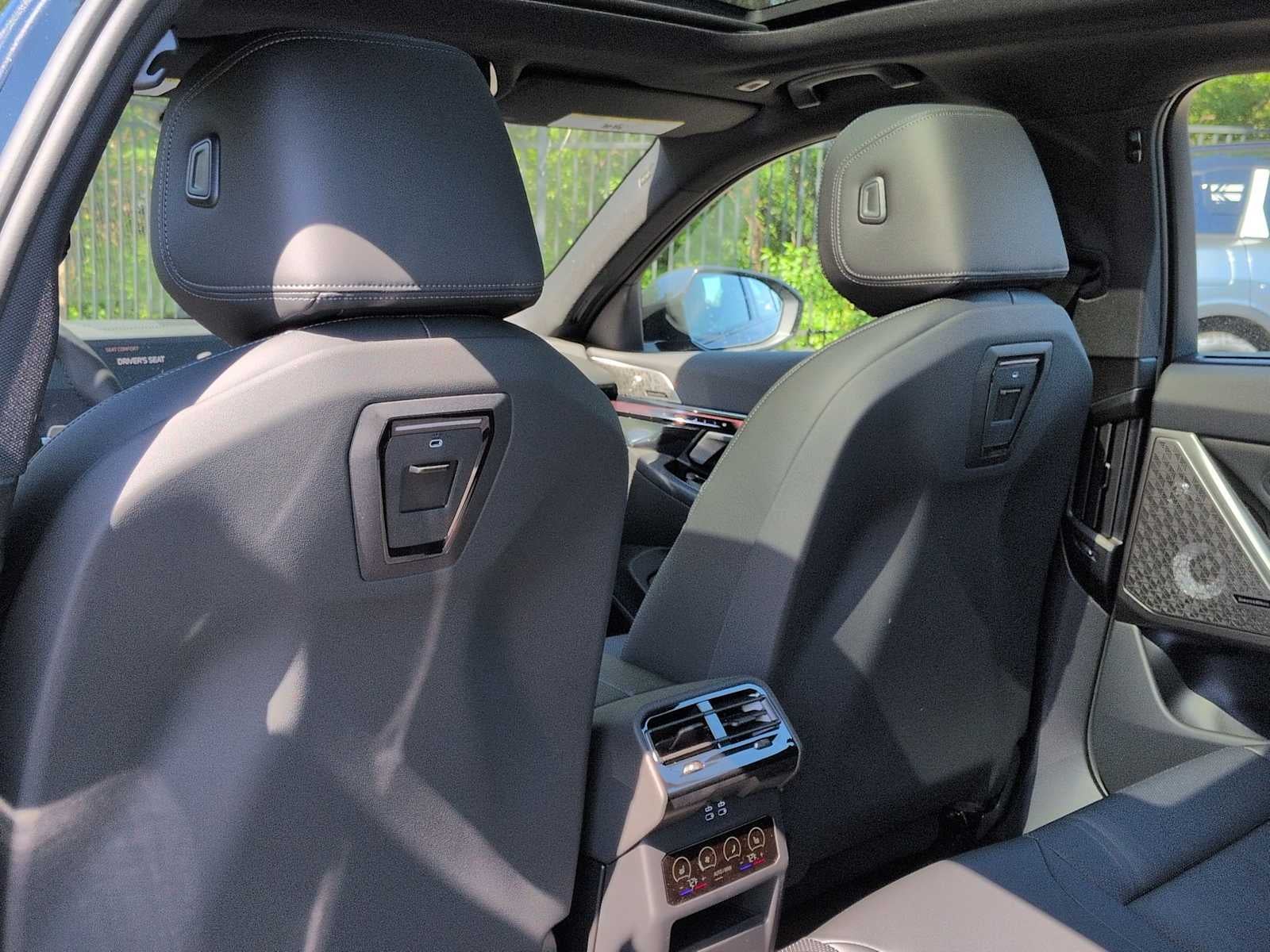 2027 BMW 5 Series 550e xDrive