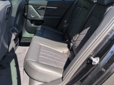 2027 BMW 5 Series 550e xDrive