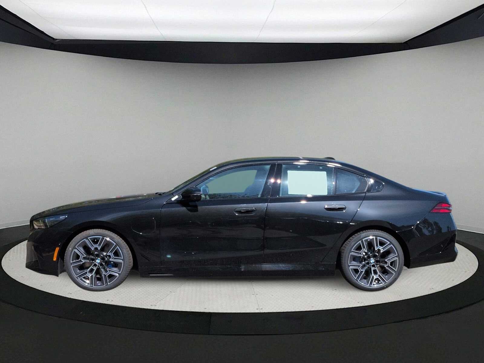 2027 BMW 5 Series 550e xDrive