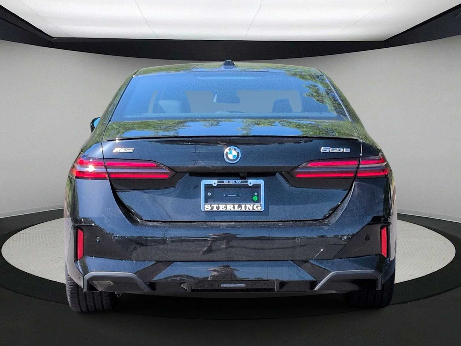 2027 BMW 5 Series 550e xDrive