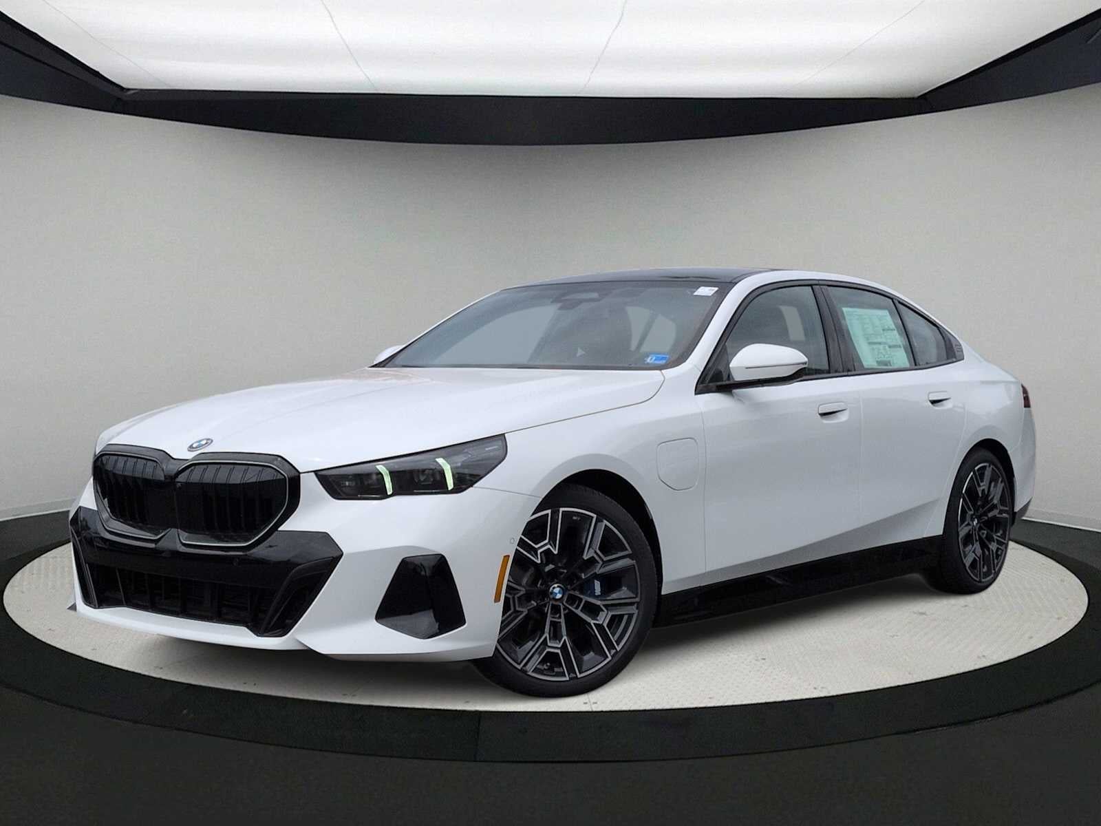 2027 BMW 550e xDrive 550e xDrive