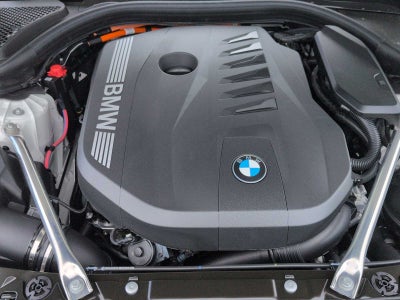2027 BMW 550e xDrive 550e xDrive