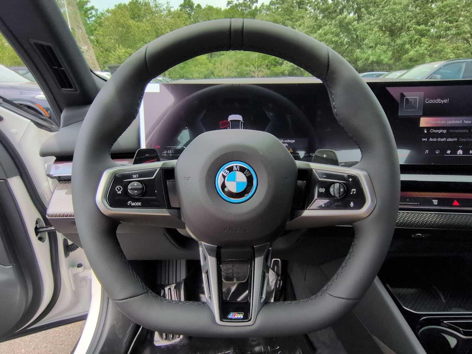 2027 BMW 550e xDrive 550e xDrive
