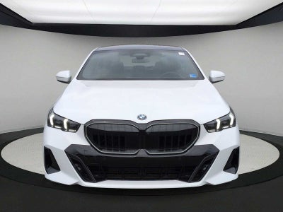 2027 BMW 550e xDrive 550e xDrive