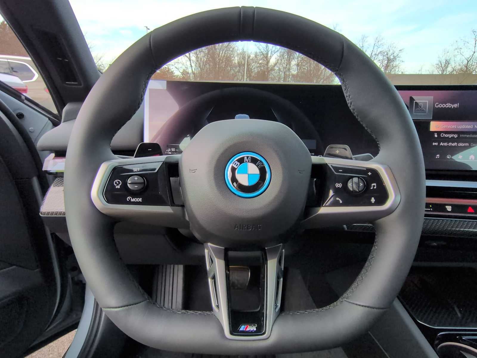 2026 BMW 550e 550e xDrive