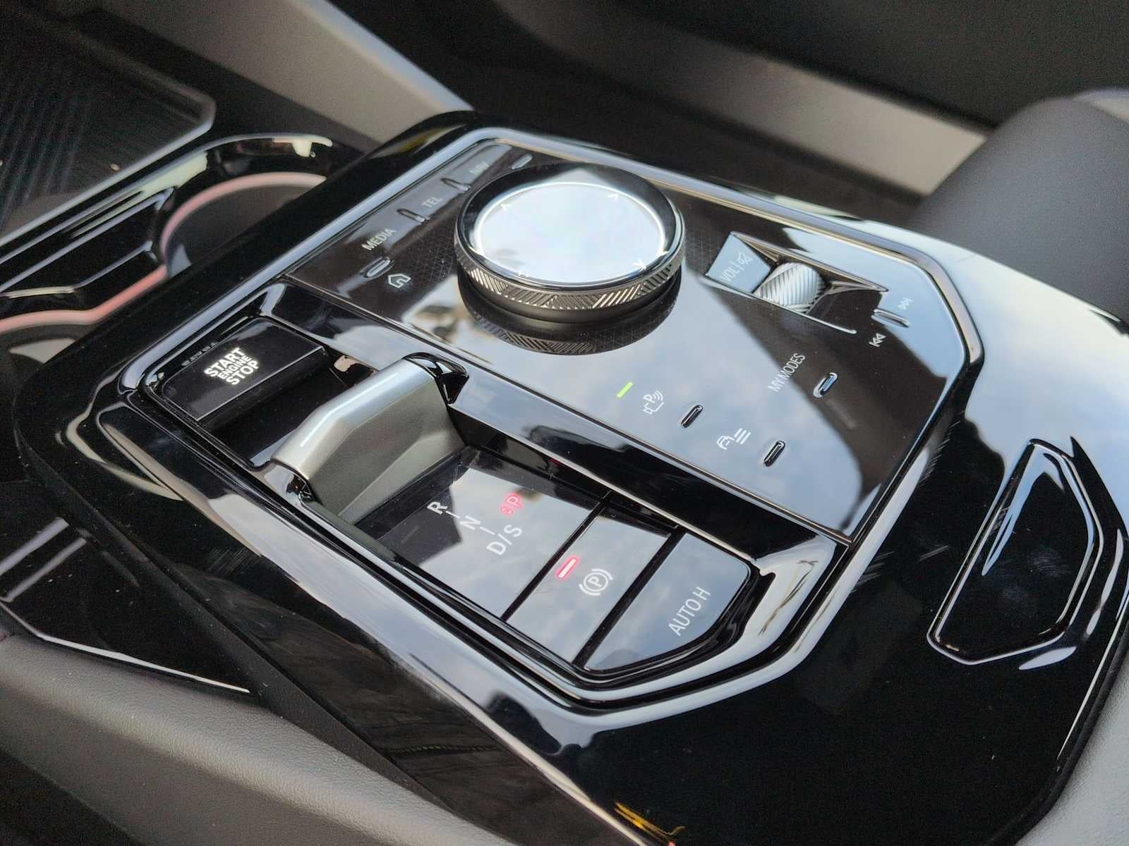 2026 BMW 550e 550e xDrive