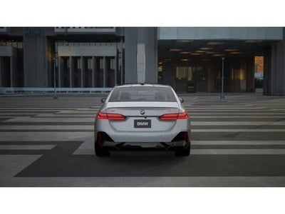 2026 BMW 550e 550e xDrive