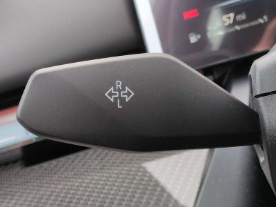 2026 BMW 550e 550e xDrive