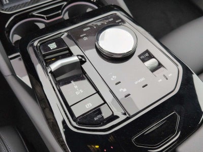 2026 BMW 550e 550e xDrive