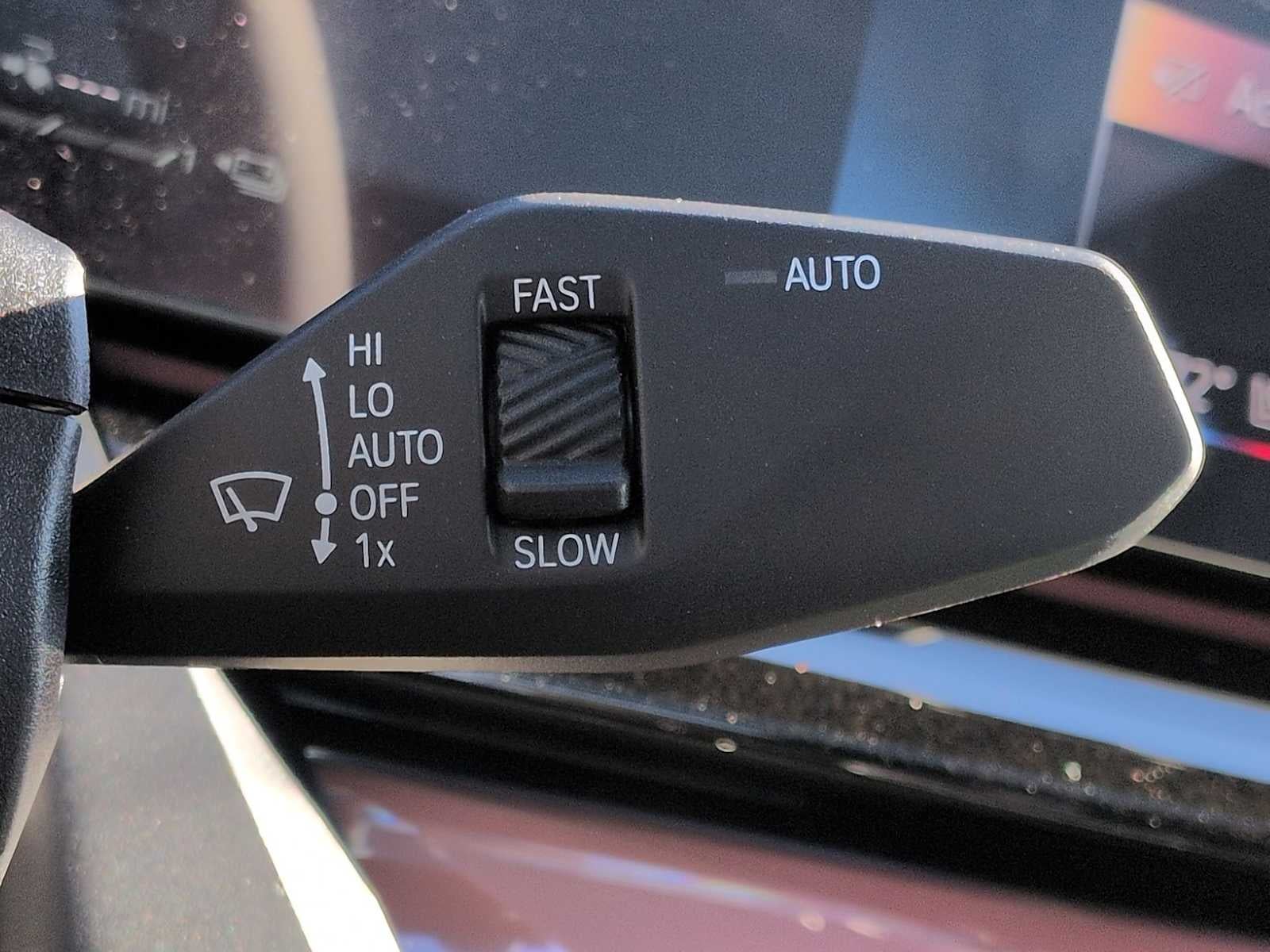 2026 BMW 5 Series 550e xDrive