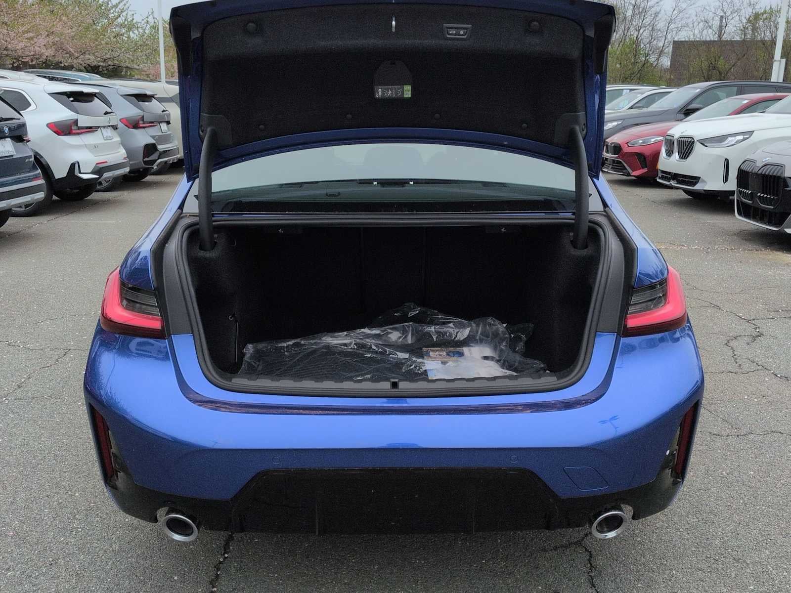 2026 BMW 330i 330i xDrive