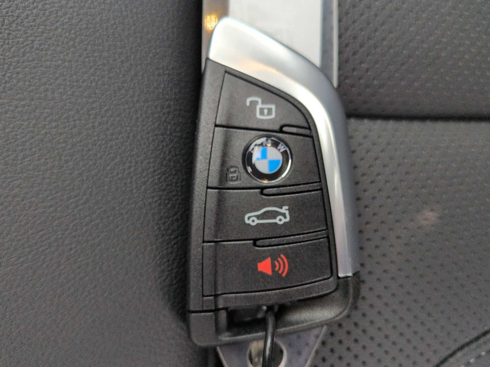 2026 BMW 330i 330i xDrive