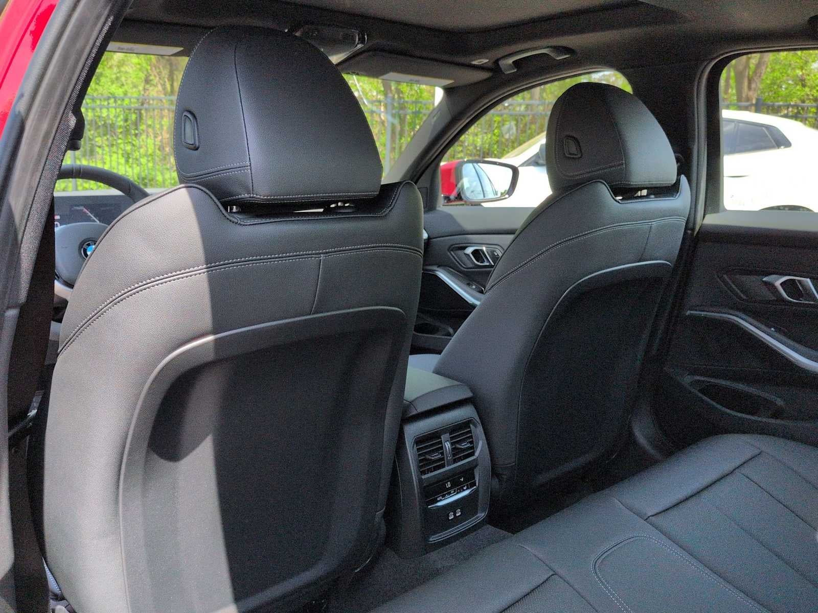 2026 BMW 3 Series 330i xDrive