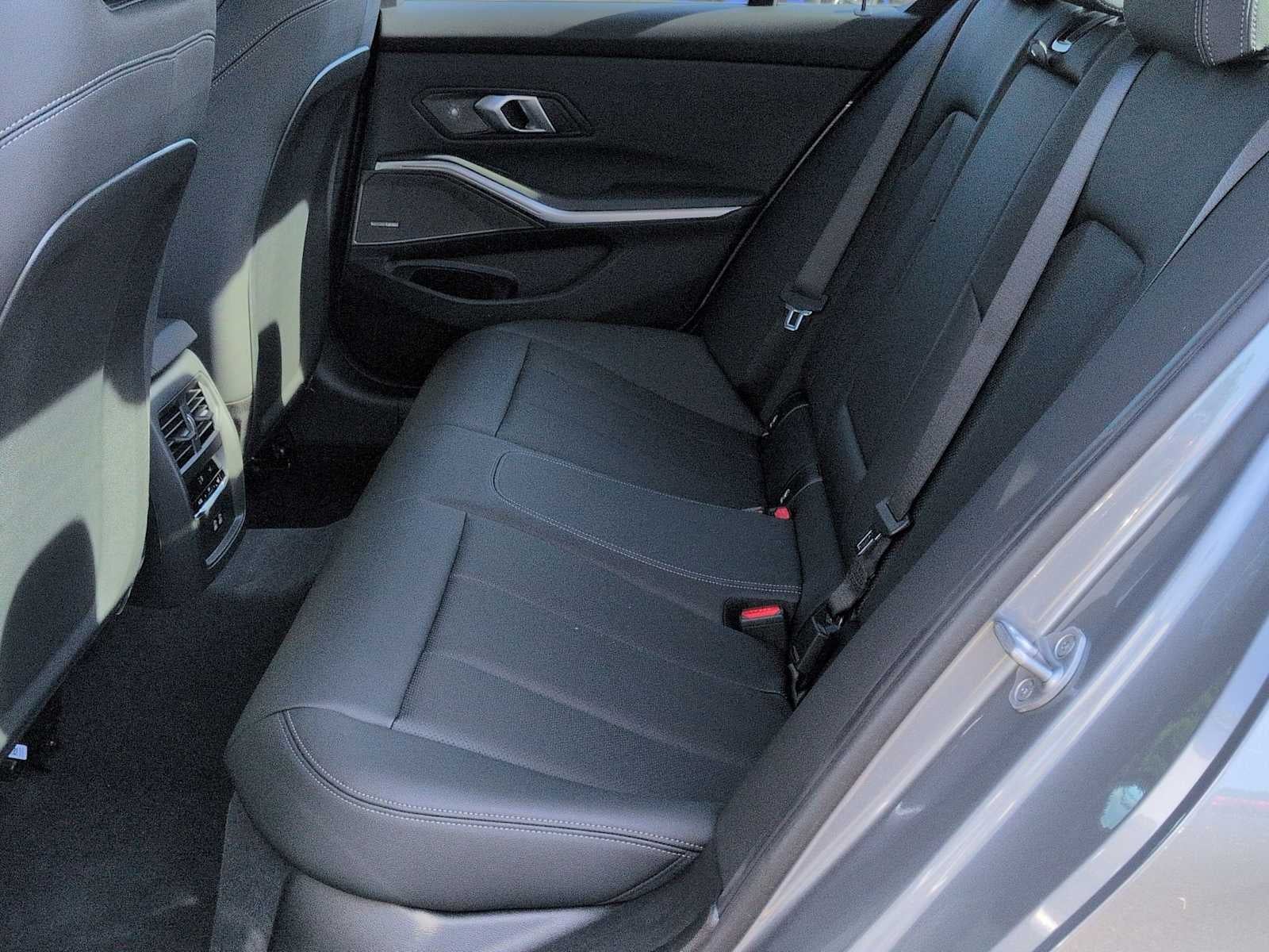 2026 BMW 330i xDrive 330i xDrive